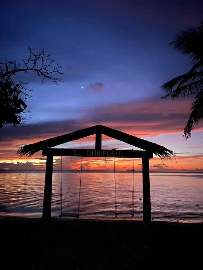 Beach House Dhiffushi Kültér fotó